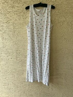 Sleeveless White nightgown or Dress with Tiny Floral strawberry 🍓 Print
